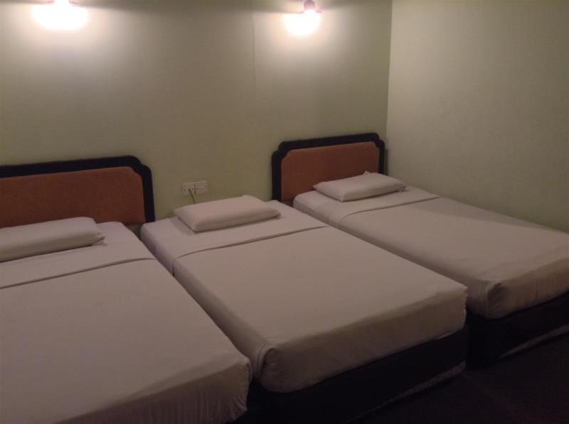 Hotel Holiday Kota Kinabalu Eksteriør billede